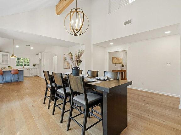 5th image of 126 Pine View Loop