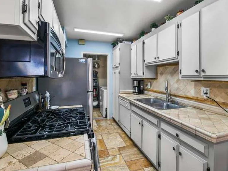 359 Los Arbolitos Blvd — Photo 13