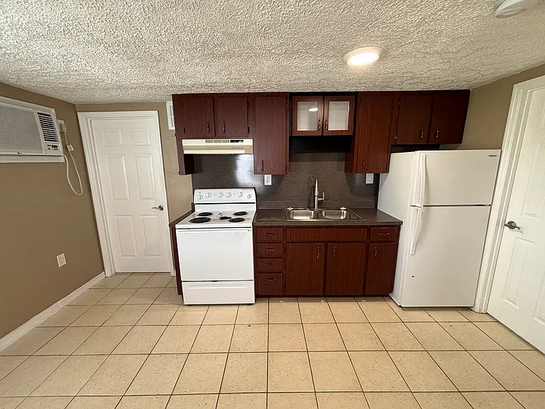1207 Pierce St W #1207 — Photo 8