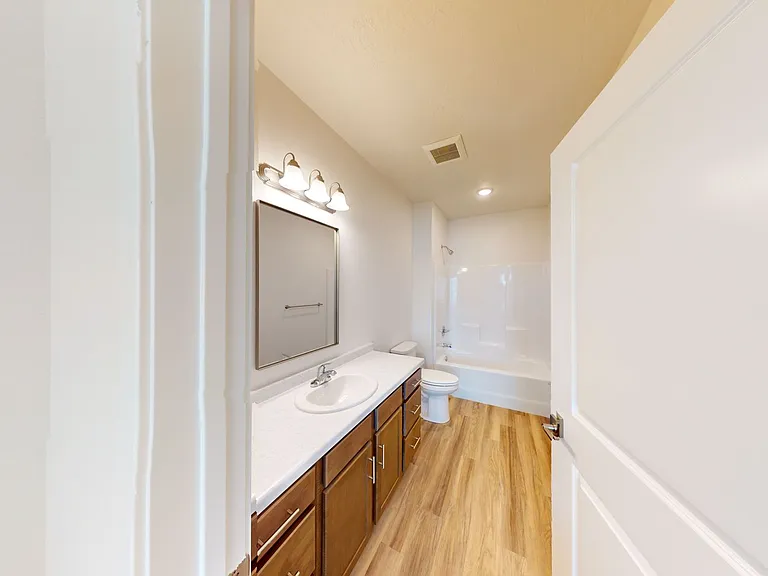 1720 Morningside Ave — Photo 43
