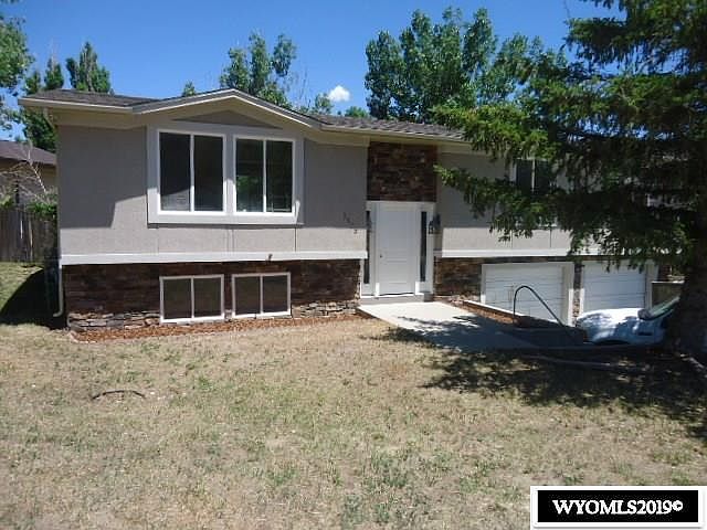 1st image of 1525 California Dr