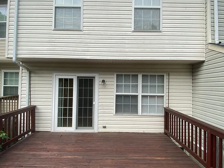 203 Glen View Ter — Photo 26
