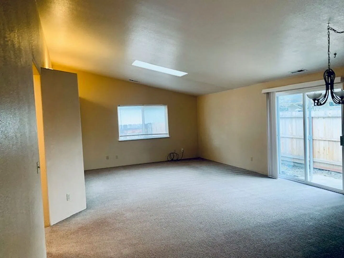 Three Bedroom, Two Bath Single Family Home — Photo 2