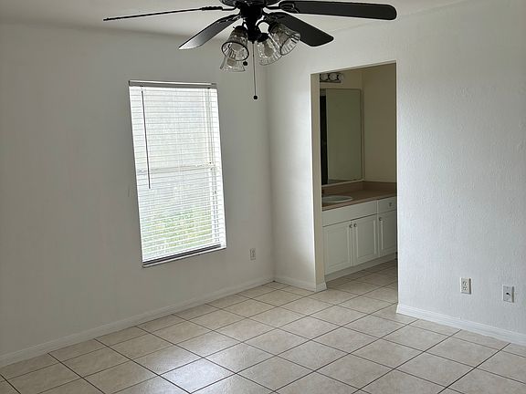 2nd image of 2228 NE 6th St