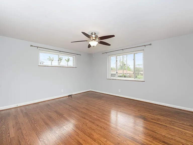428 Kings Mills Rd — Photo 19