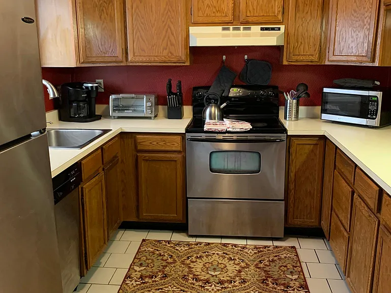 74 Madison Dr #74 — Photo 7