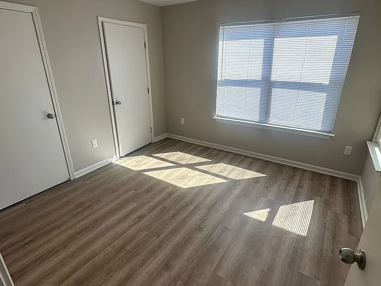 6696 Whispering Oak Pl #4 — Photo 9