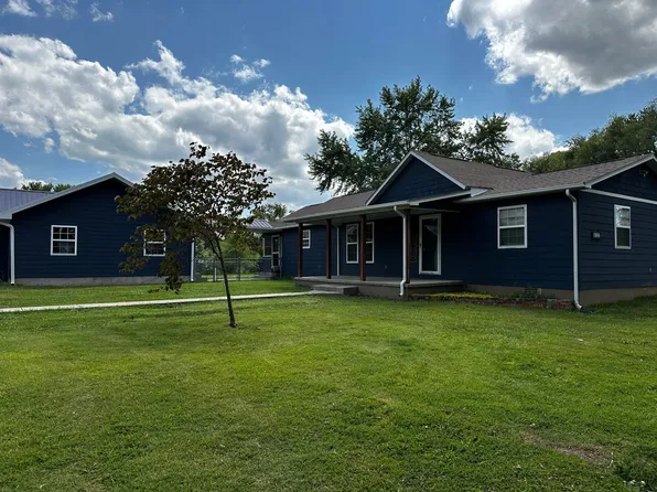 1388 County Road 8240, West Plains, MO 65775