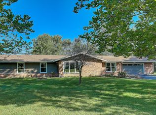 N1W34134 Abitz Rd, Summit, WI 53066