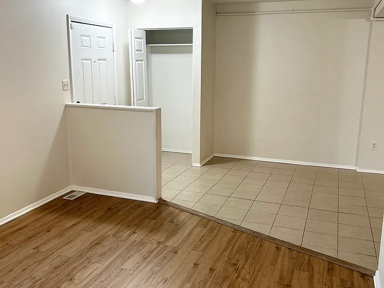 4823 Berwyn House Rd #4823 — Photo 7