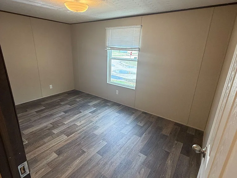2224 Raysbad Ct — Photo 11