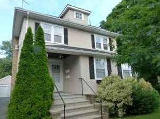 27 Walnut St #2, Madison, NJ 07940