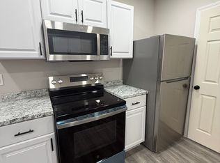 179 Sargeant St #1, Holyoke, MA 01040