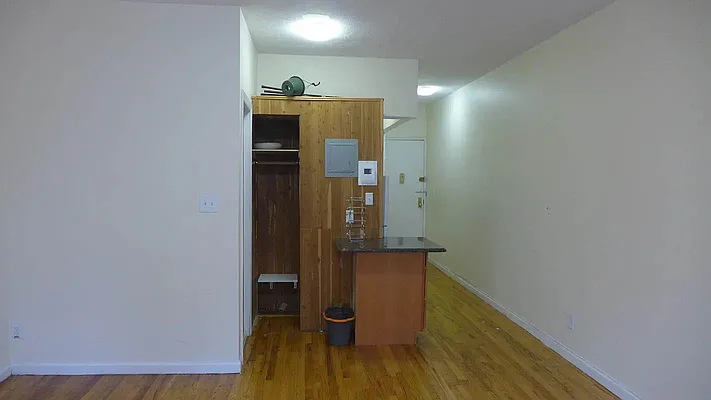 Rented by Limestone Realty Bklyn, LLC | media 10