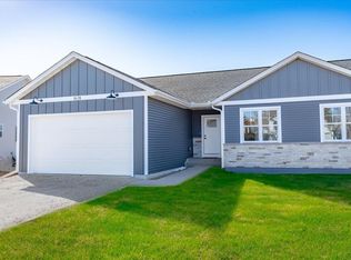 1678 Squirrel Way, New Richmond, WI 54017