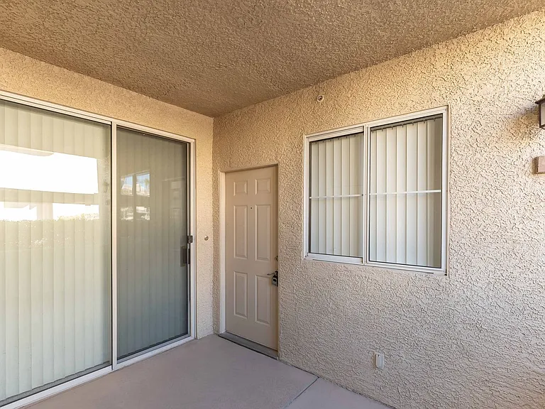 7163 S Durango Dr #113 — Photo 3