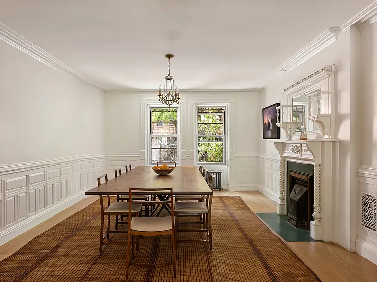 279 Jefferson Ave — Photo 10