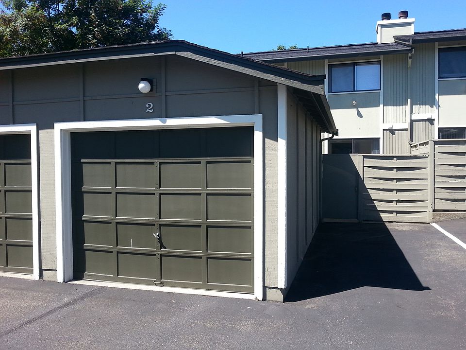Back entry to patio and Garage