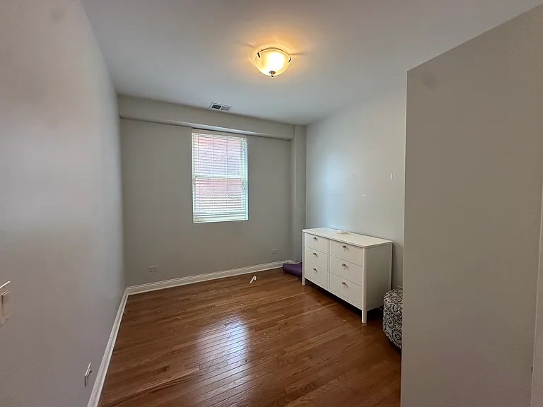 1334-1336 W Morse Ave #501 — Photo 11