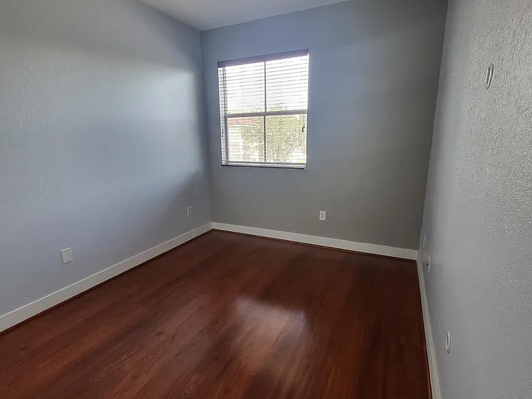 14103 SW 49th St — Photo 18