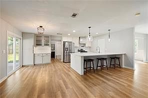 2nd image of 4250 Ridgebrook Bnd