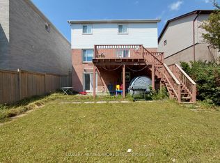 27 Wicks Dr, Ajax, ON L1Z 1C5