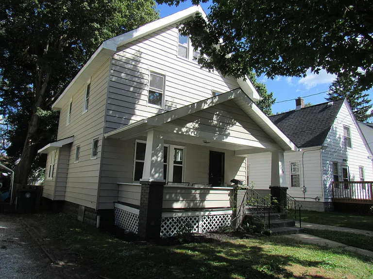 1031 Collinwood Ave — Photo 5