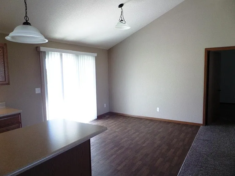 4304 SE Chisolm Rd — Photo 8