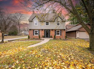 2838 Meadowwood Dr, Toledo, OH 43606