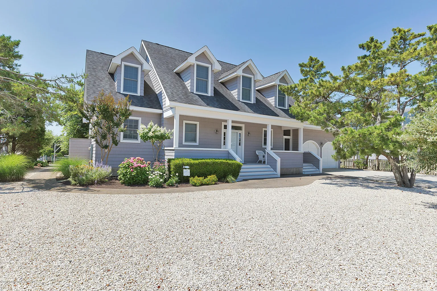 152 Marina Blvd photo 1