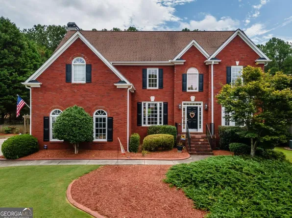8046 Ridge Valley, Woodstock, GA 30189