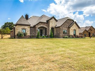 161 Mill Crossing Ln, Springtown, TX 76082