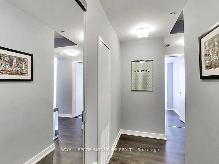 28 Wellesley St E #1704 — Photo 19
