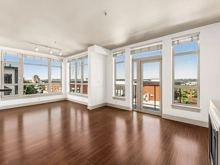 1501 Tacoma Ave S #519 — Photo 4