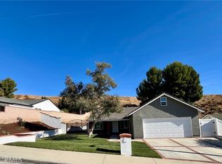 27406 Onlee Ave, Santa Clarita, CA 91350