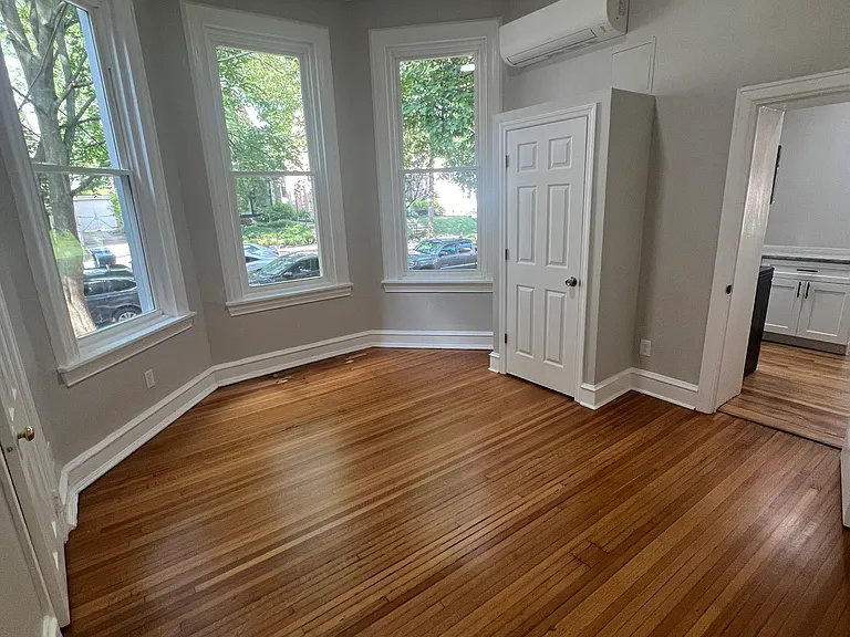 1601 N Broom St #3 — Photo 1