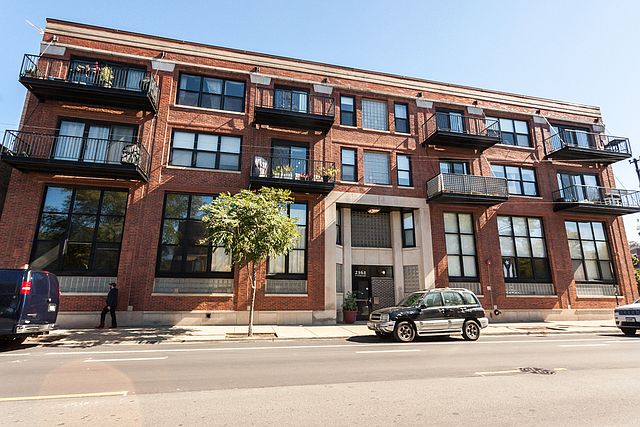 1st image of 2161 N California Ave APT 205