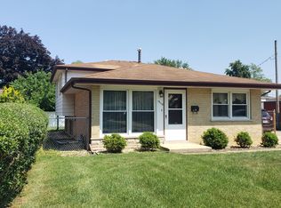 15119 Raday Dr, Midlothian, IL 60445