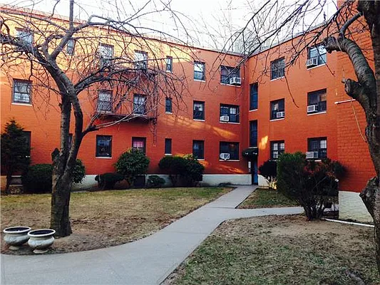 Sold by RES New York | media 2