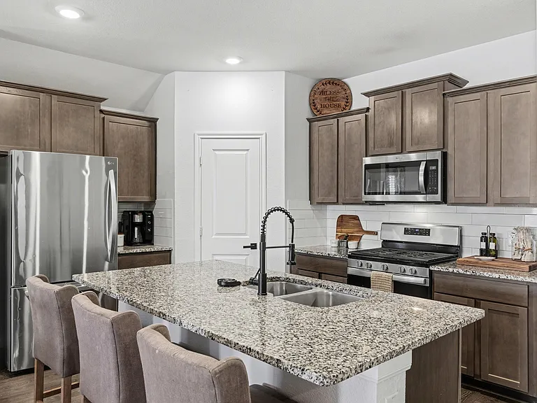 706 Spur Rdg — Photo 15