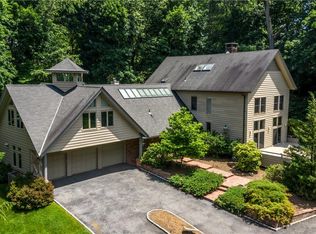 2 Deep Hollow Close, Irvington, NY 10533