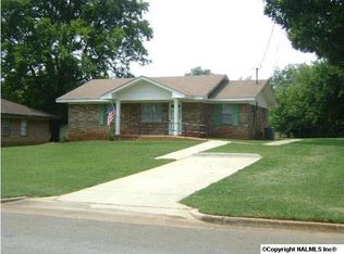 103 Ash Ct NE, Decatur, AL 35601