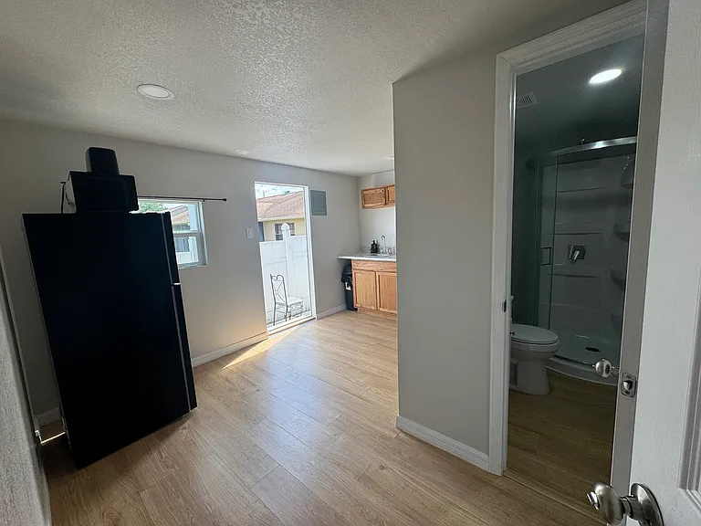 2507 Coronet Ct — Photo 7