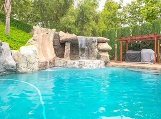 29164 Shadow Creek Ln, Highland, CA 92346