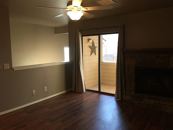 Private stairs & balcony