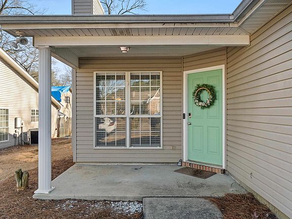 3rd image of 122 Coales Branch Dr