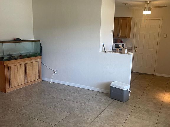 3rd image of 302 N Mars Ave