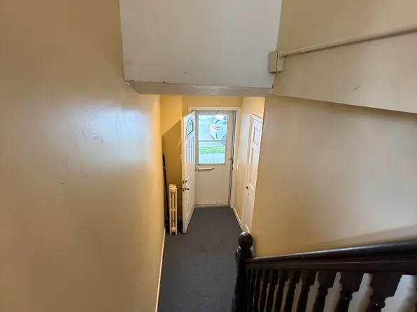 (undisclosed Address), New Hyde Park, NY 11040