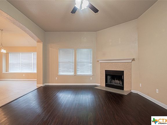 5th image of 506 W Libra Dr