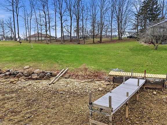 5th image of 368 Baldwin Dr